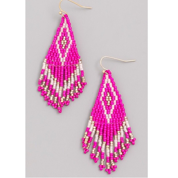 Nola’s Jewelry - Last 1! 🌟Hot Pink Beaded Tassel Earrings